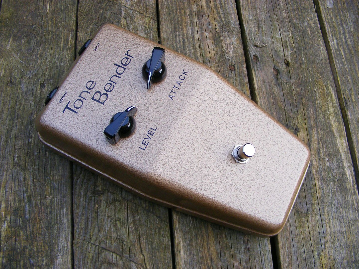 Sola Sound Tone Bender 'MK1.5' • Fuzzboxes